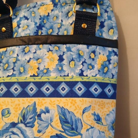 New Pleather trim Roses Crossbody Bag Purse Blue Yellow Zip Sling Travel bag - Picture 10 of 12